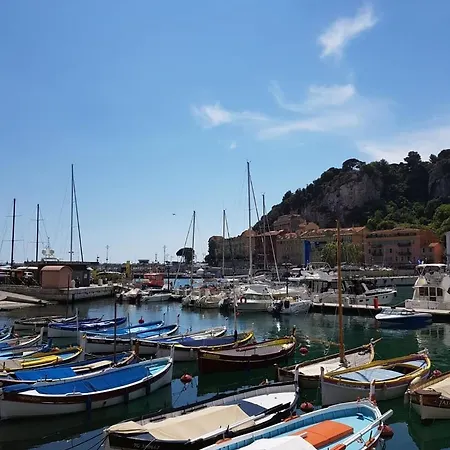 Guisol 17 Attic Cocon Port De Apartman Nizza