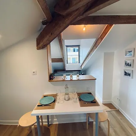 Guisol 17 Attic Cocon Port De شقة *