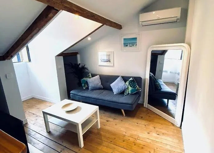 Guisol 17 Attic Cocon Port De