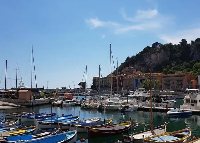 Guisol 17 Attic Cocon Port De Apartment Nice
