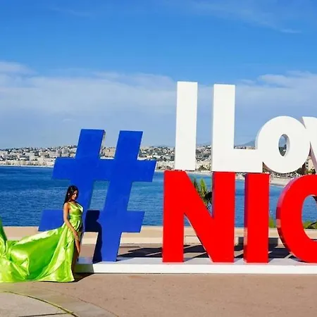 Lejlighed Guisol 17 Attic Cocon Port De Nice